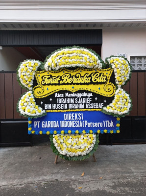 Papan Bunga Duka di Makian Barat